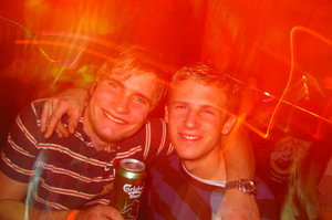 Gugge Bar Uznach, Sa.