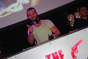 Sir Colin, Tanja La Croix, 6.12